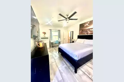 626 NE 17th Way, Fort Lauderdale, FL 33304 - Photo 11