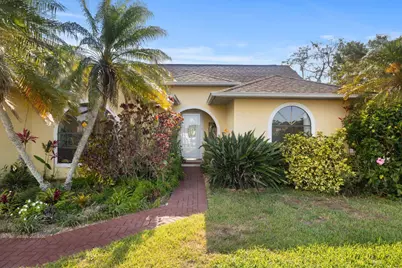 2542 SW Kensington Street, Port Saint Lucie, FL 34953 - Photo 5