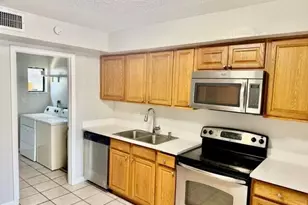 101 NE 28th St, Boca Raton, FL 33431 - Photo 11