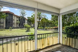 6201 N Falls Cir Dr, Lauderhill, FL 33319 - Photo 7