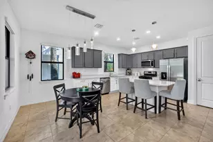 4651 E Pinehurst Trl Trail E, Oakland Park, FL 33309 - Photo 11