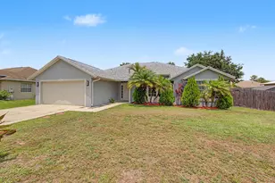 2373 SW Santana Ave, Port Saint Lucie, FL 34953 - Photo 5