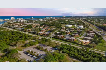 3900 SE County Line Road #12c, Tequesta, FL 33469 - Photo 31