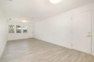 304 Wellesley Dr, Lake Worth Beach, FL 33460 - Photo 11