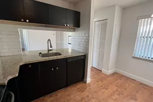 9621 NW 4th St, Coral Springs, FL 33071 - Photo 13