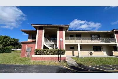 9621 NW 4th Street #3e, Coral Springs, FL 33071 - Photo 1