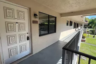 9621 NW 4th St, Coral Springs, FL 33071 - Photo 5