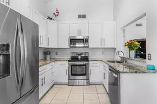 9108 Chrysanthemum Dr, Boynton Beach, FL 33472 - Photo 9