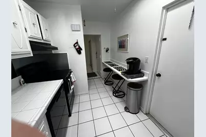 3105 Oakland Shores Drive #J207, Oakland Park, FL 33309 - Photo 3