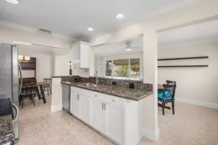 2105 SW 14th Pl, Boynton Beach, FL 33426 - Photo 7