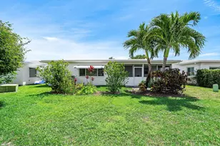 2105 SW 14th Pl, Boynton Beach, FL 33426 - Photo 25