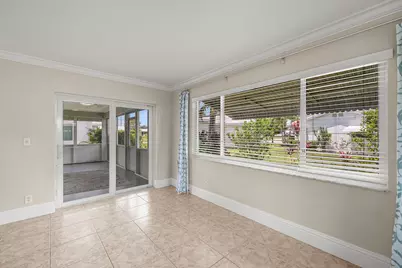 2105 SW 14th Place, Boynton Beach, FL 33426 - Photo 13