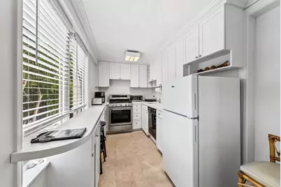 455 Worth Avenue #201, Palm Beach, FL 33480 - Photo 11