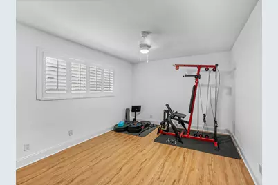 1051 NW 9th Street, Boca Raton, FL 33486 - Photo 13