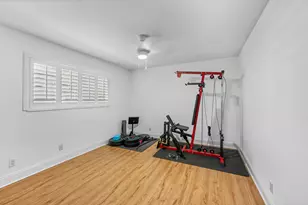 1051 NW 9th St, Boca Raton, FL 33486 - Photo 13