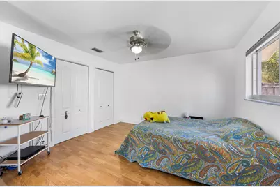 1051 NW 9th Street, Boca Raton, FL 33486 - Photo 9