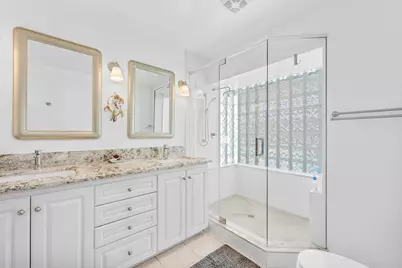 1051 NW 9th Street, Boca Raton, FL 33486 - Photo 7