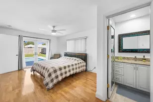 1051 NW 9th St, Boca Raton, FL 33486 - Photo 23
