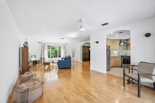 1051 NW 9th St, Boca Raton, FL 33486 - Photo 25