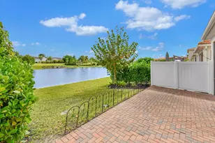 10102 Akenside Dr, Boca Raton, FL 33428 - Photo 29