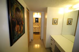 3090 Holiday Springs Blvd, Margate, FL 33063 - Photo 9