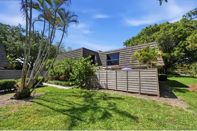 1519 15th Terrace, Palm Beach Gardens, FL 33418 - Photo 3