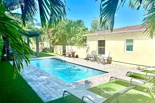630 NE 17th Way, Fort Lauderdale, FL 33304 - Photo 7