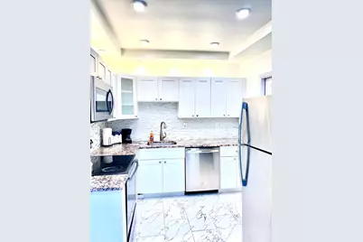 630 NE 17th Way, Fort Lauderdale, FL 33304 - Photo 17