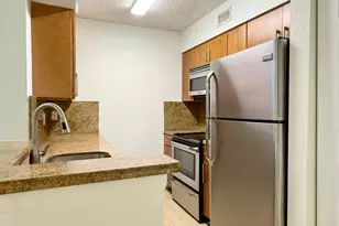2841 N Oakland Forest Dr, Oakland Park, FL 33309 - Photo 3