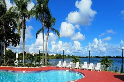 2841 N Oakland Forest Drive #107, Oakland Park, FL 33309 - Photo 15