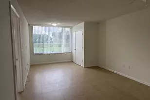 2841 N Oakland Forest Dr, Oakland Park, FL 33309 - Photo 9