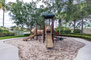 4705 Dovehill Dr, Palm Beach Gardens, FL 33418 - Photo 49