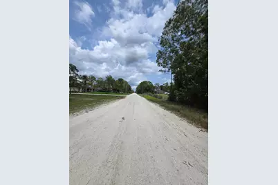 42 Nd Road N, Loxahatchee Groves, FL 33470 - Photo 9