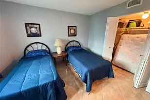 4401 NW 41st St, Lauderdale Lakes, FL 33319 - Photo 15