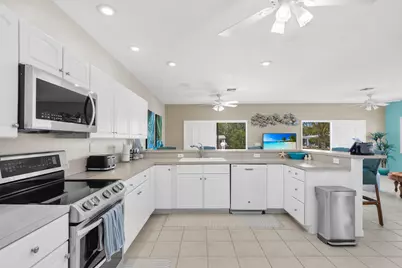 180 9th Street, Key Colony Beach, FL  - Photo 15