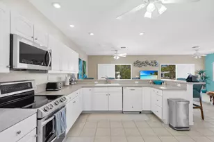 180 9th St, Key Colony Beach, FL - Photo 15