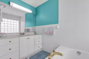 180 9th St, Key Colony Beach, FL - Photo 21