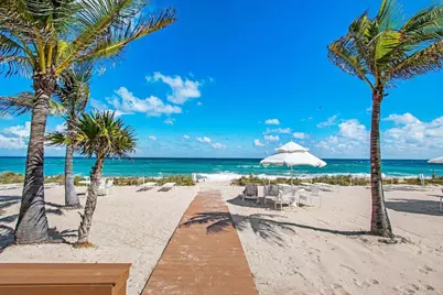 139 Sunrise Avenue #204, Palm Beach, FL 33480 - Photo 27