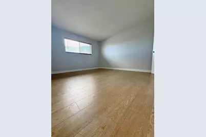 1501 Crescent Circle, West Palm Beach, FL 33403 - Photo 11