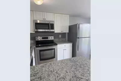 1501 Crescent Circle, West Palm Beach, FL 33403 - Photo 5