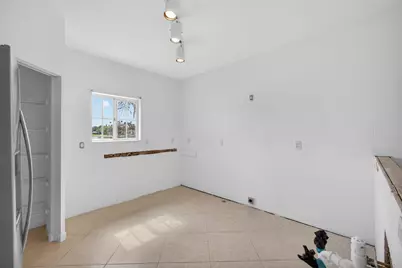 2344 Windjammer Way, West Palm Beach, FL 33411 - Photo 9