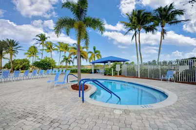 2344 Windjammer Way, West Palm Beach, FL 33411 - Photo 51