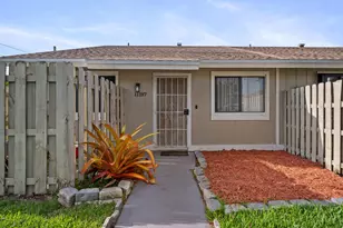 11197 NW 37th St, Sunrise, FL 33351 - Photo 5