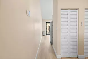 11197 NW 37th St, Sunrise, FL 33351 - Photo 17
