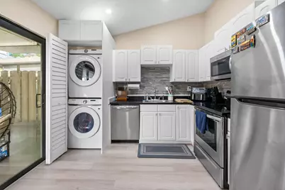 11197 NW 37th Street, Sunrise, FL 33351 - Photo 19
