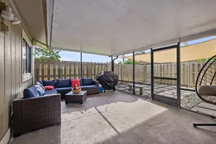 11197 NW 37th St, Sunrise, FL 33351 - Photo 23