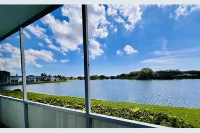 57 Chatham C, West Palm Beach, FL 33417 - Photo 9
