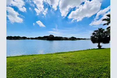 57 Chatham C, West Palm Beach, FL 33417 - Photo 1