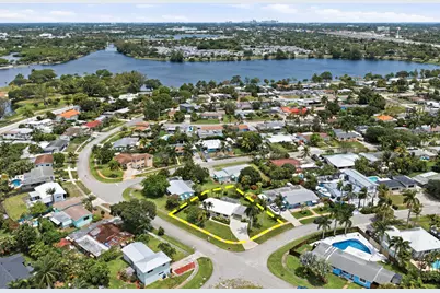 1452 Crest Drive, Lake Worth, FL 33461 - Photo 27