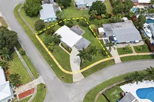 1452 Crest Dr, Lake Worth, FL 33461 - Photo 23